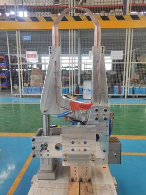 مقاومت Cnc Soldadora De Punto ربات X نوع ماشین آلات جوش نقطه ای رباتیک