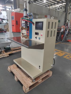 Cnc Capacitor Spot Welders ماشین جوش تخلیه برای قطعات الکترونیکی