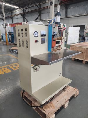 Cnc Capacitance Discharge Nut Capacitor Spot Welder برای قطعات الکترونیکی