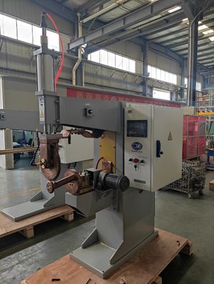 نیمه اتوماتیک Cnc جوشکاری مقاومت قوطی می تواند دایره ای طرف بخیه جوش ماشین