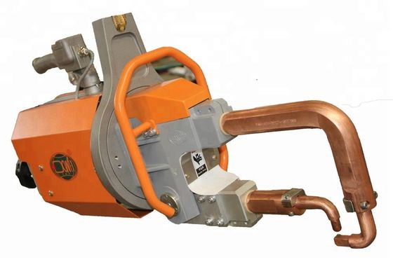 دستورالعملی تعلیق 45KVA کنترل همزمان جوشگر نقطه ای خنک شده با آب